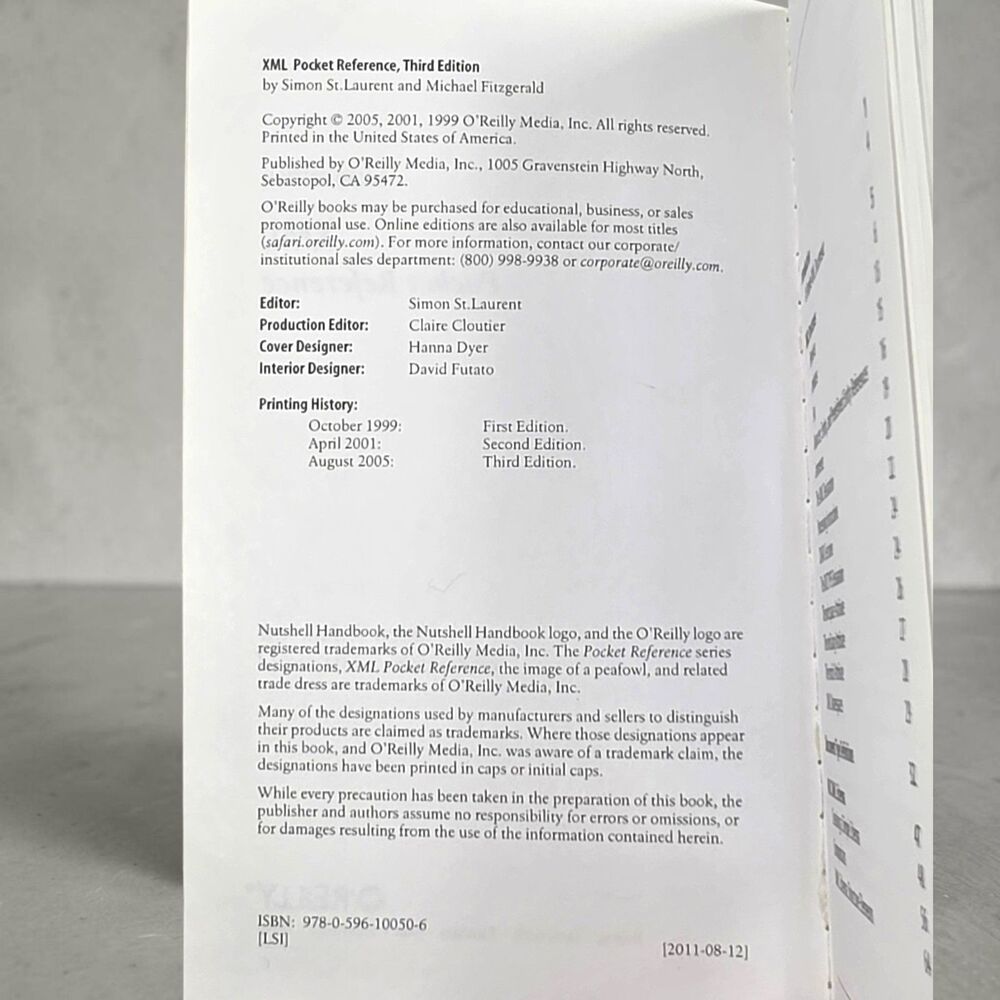 O'Reilly Pocket Reference Book Lot 4 SQL XML HTML XHTML Regex Programming Guide - Picture 8 of 11